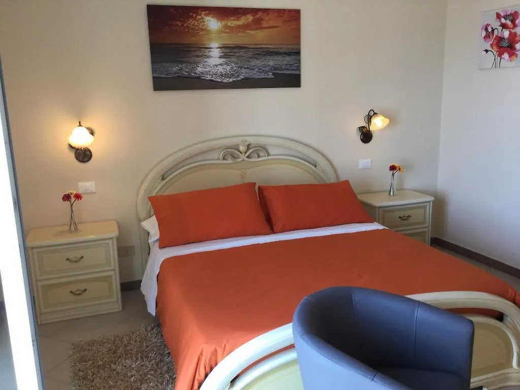 Holiday Rentals 타오르미나 0*,