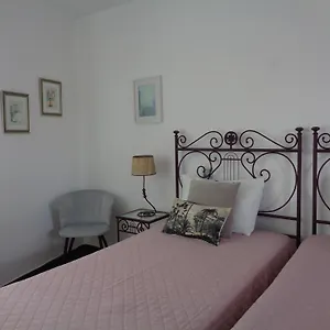 Da Ria Habitación en casa particular Mexilhoeira Grande